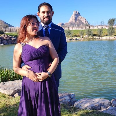 #GraphicDesigner | Anime | #Zelda | Gamer | Una cosita rara que anda aquí por la vida | Mamá de Anya bebé
