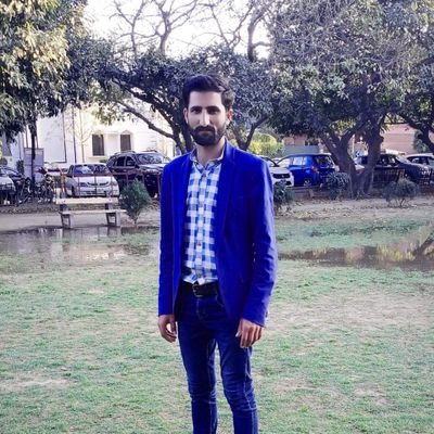 Sajidab90986853's profile picture. Student