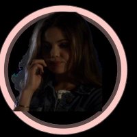 Vanessa Yvonne Black Salvatore {parody} (@ourgoldennessa) 's Twitter Profile