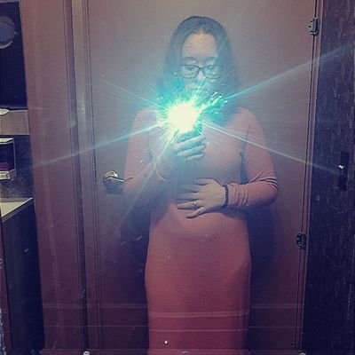 Lynn_nicoleeee's profile picture. future diesel tech/mechanic & welder.
16.