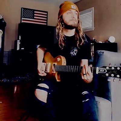 Musician 🎵Michigan 🌎 Harley🦮