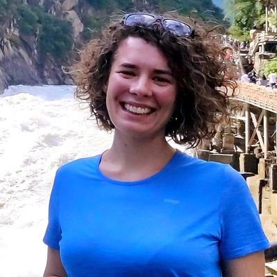 AdrianaRewald's profile picture. International PYP Educator 🇺🇲🇵🇱🇰🇷🇷🇸🇨🇳🇹🇩 | EAL, #translanguaging, equity & inclusion | Writer, traveler, #multilingualpoetry