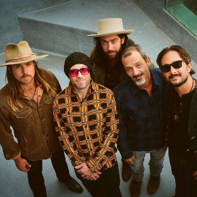 Lukas Nelson & Promise Of The Real Profile