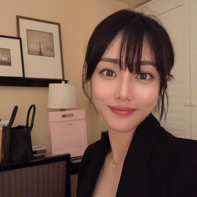lilingsu987's profile picture. emphasize on the research & development, dedicated to seek FinTech and blockchain innovations to explore the full potential of technologies