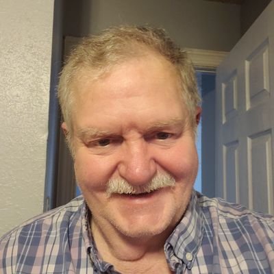 Maksdad26458 Profile Picture