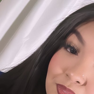 htx_aracelly's profile picture. 💝🧘🏻‍♀️✨😜✌🏻👸🏻🌸💐🎀🛍️🍾🥂 just me and my retweets 💞 jop lover🩷