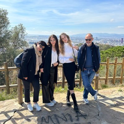 PAbasacal's profile picture. Treballadora Social Sanitaria. Master en Treball Social Sanitari. Feminista. La meva familia el millor… i potser… seguir lluitant!