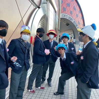 FH7237196243459's profile picture. 04 法政 人間環境 #春から法政 気軽にDM来てください