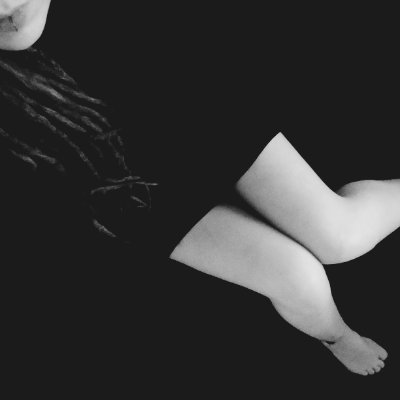 _senatenta_'s profile picture. Introvertierte intuitiv Fühlende. Ist so Eine. Depression&Disorder. Kinky. Mama. Träumerin. Ambivalent. Irgendwie Poly. Bisschen kitschig. Reihenfolge variabel.