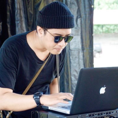 bukanoli's profile picture. no creative without eat