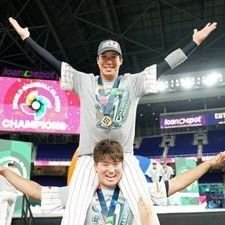 東京ヤクルトスワローズが好きな元バンドマン。無言フォロー大歓迎。2024年の目標、考え中。