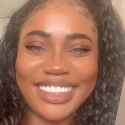 muanewa's profile picture. 