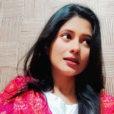 thesanatweets's profile picture. Software Engineer👩‍💻