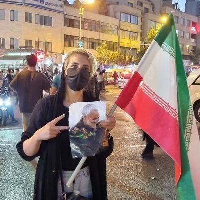 dr_fakor's profile picture. از نظر هیتلر: پست ترین انسانها کسانی هستند که درتصرف کشورهایشان بامن که بیگانه بودم همکاری کردند چون میهن مادر است وآنها کمک کردند تا من بر مادرشان مسلط شوم.
