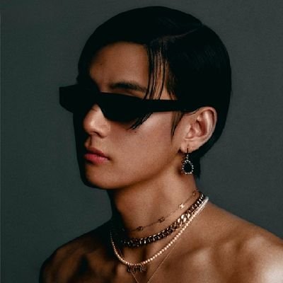 goldnjungshook Profile Picture