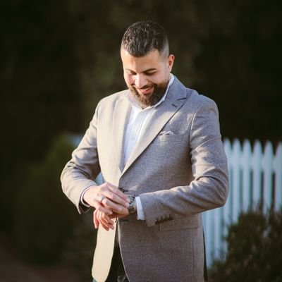 mohammedmekawy7's profile picture. Journalist/News anchor/Voice over

صحافي أتابع السياسة ولا أشتغل بها.. رأيي صواب يحتمل الخطأ، ورأي غيري خطأ يحتمل الصواب