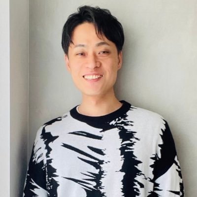 xamayok's profile picture. 良い商品を広めたい｜広告プロモ（代行）でROAS3000%、月500万サブスク収入構築｜スクール生110名｜受講生最高月商200万｜デザイン受注額計1.6億｜個人でLP1200本制作｜高専卒｜娘が2歳の時会社辞め収入ゼロ▶︎未経験からフリーランス▶︎法人化▶︎10期目