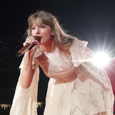 #taylorswift you taught me a secret language i can’t speak with anyone els