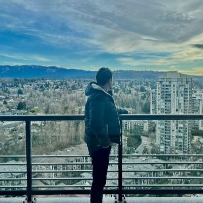 koochiks's profile picture. 