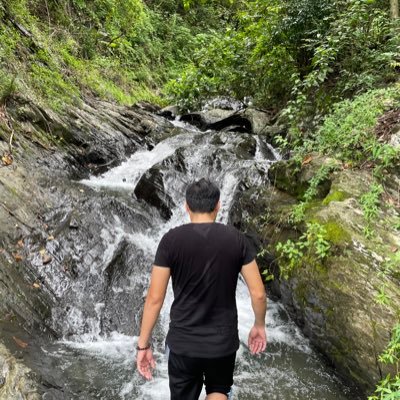 shihpeng0715's profile picture. 178/70/13/1  臺東 單純看推 聊天請附照