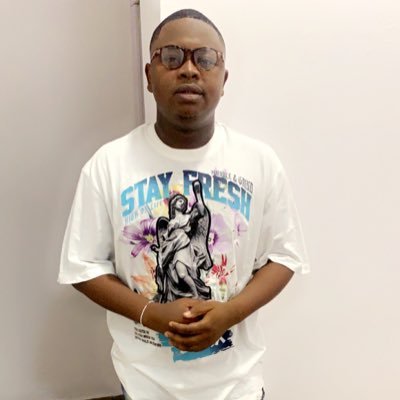 yy_alli's profile picture. In Allah i T R U S T💯