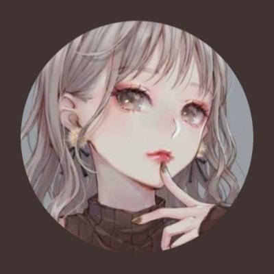 YRKR_0032's profile picture. 🚀 #BG 🎀🍺🍫🍰🥰🩵🤔と思う事にコメするやも〜大人しい優しいと言われるが理不尽な事には強い🩵👉⚠️副業DM🙅‍♀️LINE誘導からの悪質な登録等へ誘導🙅‍♀️即通報😾⚠️