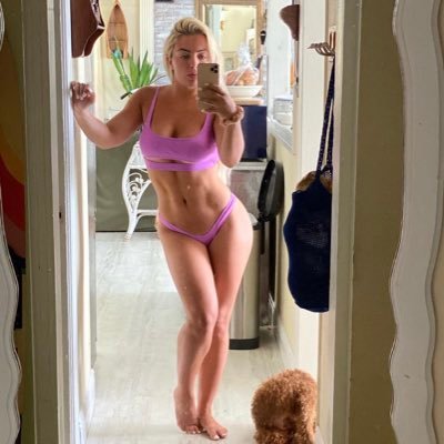 Mandyro54322870's profile picture. 