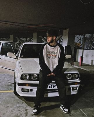 redlindo2's profile picture. کی میدونه غیر خودمون چی بهمون گذشته...
🕊️🎋