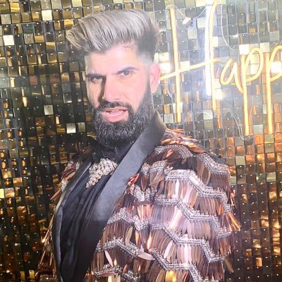 ThatGaysianDr's profile picture. Former Deputy Medical Director - Hurley Group & GP lead of the 1st NHS online consultation hub. Ex-gynaecologist. Darzi alumnus. LGBT+ health for the win!