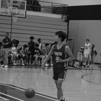 5’10 G 2026 140 Olathe South High School | 3.7 GPA | @OSfalconhoops 🇹🇭🇺🇸