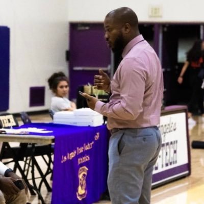 Compton College Mens Assistant BasketballCoach #🇯🇲🇯🇲🇯🇲 #🇨🇳🇨🇳🇨🇳 #NorthPhilly #AFatherFirst #Integrity #Loyalty #TxSUalumni