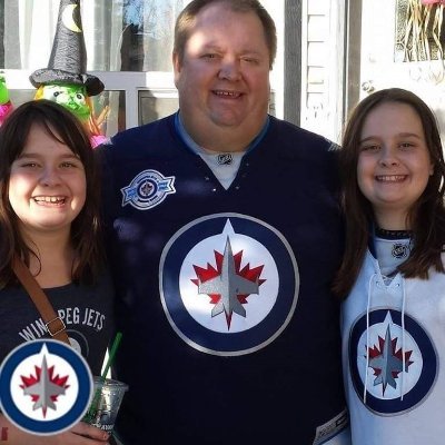 Huge Sports fan, loves Politics, Superdad to Gorgeous Twin Girls