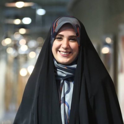 «قالَ لا تَخافا إنَّنی مَعَکُما أَسمَعُ وَأَریٰ»فرمود:«نترسید!من با شما هستم(همه چیز را)می‌شنوم و می‌بینم »