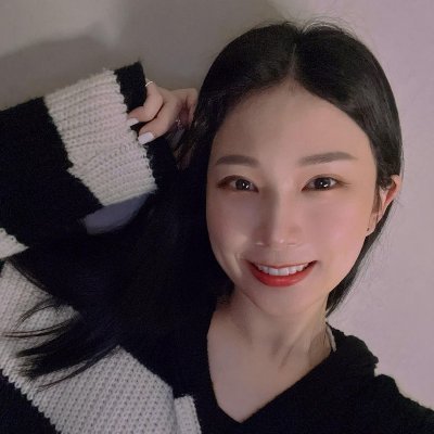 N89Naevia's profile picture. If you don't build your dreams, someone will hire you to help build theirs.
Business woman, non endorsement, Independence financially, the key of development.