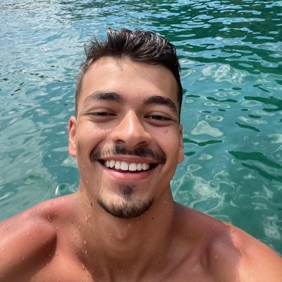 098Fernandes's profile picture. Welcome to the Candy Shop