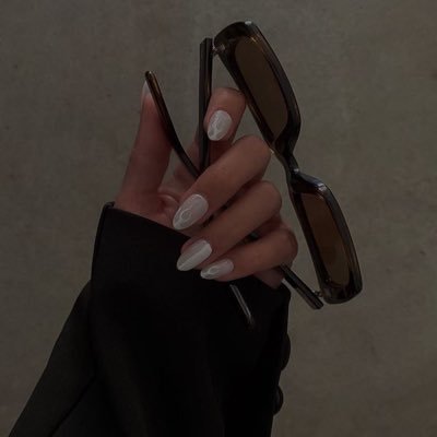 a_rzxshe's profile picture. 🕋