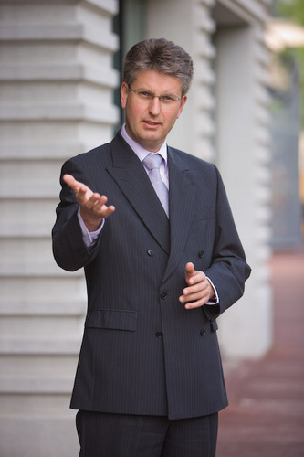 DirkMinneVis's profile picture. 