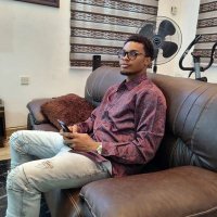 Adrian (@adriandera2) 's Twitter Profile