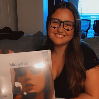 speaknowamb's profile picture. TTPD finally dethroned Speak Now as my fave album 🫣