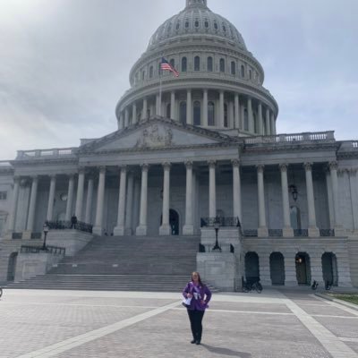 Just a crafty speech therapist with a love for the mountains and a passion for ENDING ALZHEIMER’S. %$ to Alz Assoc! 💜🧠