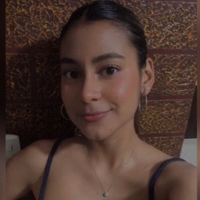 angiegutierrezs's profile picture. Med👩🏽‍⚕️