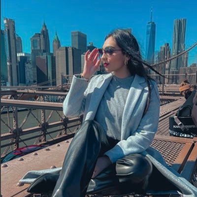 mahum_siddiquii's profile picture. 