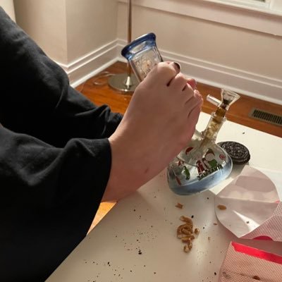 mothertoilet's profile picture. mother toilettttttttt