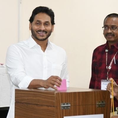 APCMNENE's profile picture. NENE CM