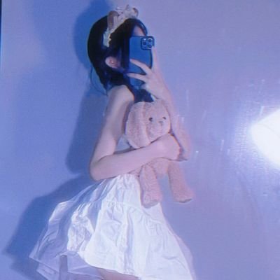 WilliamTrollpo2's profile picture. 简单随性是我的风格 可爱健谈是我的技巧 我留下足迹 看你是否追寻 有需要请加我vTTDXM99