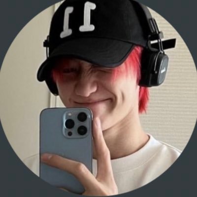 vKwni Profile Picture