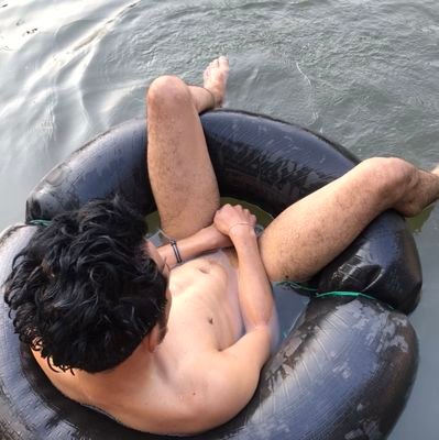 HUNTER11032's profile picture. 