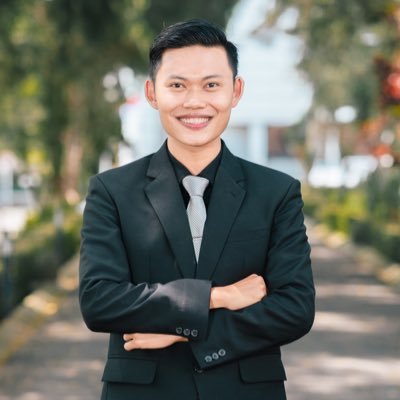 🙋🏻♂️Self-Development ◀️79K on YouTube 🧏🏻♂️Indonesia Sign Language 👑Duta Teknologi @kemdikbud.ri 2021 🤴🏻Founder @ppbs_upi 👨🎓Awardee BPI UPI