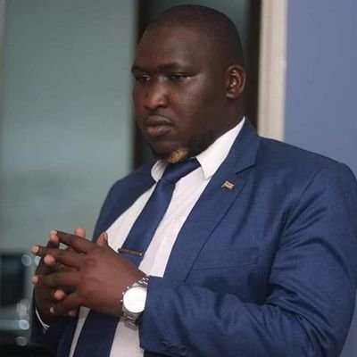 Official handle of Victor Marende, Anthropologist//Director Governor's Press, Siaya County//Father//Husband//Manchester United die hard ~ my views