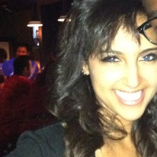 nirmeenmf's profile picture. I still believe in the Oxford comma